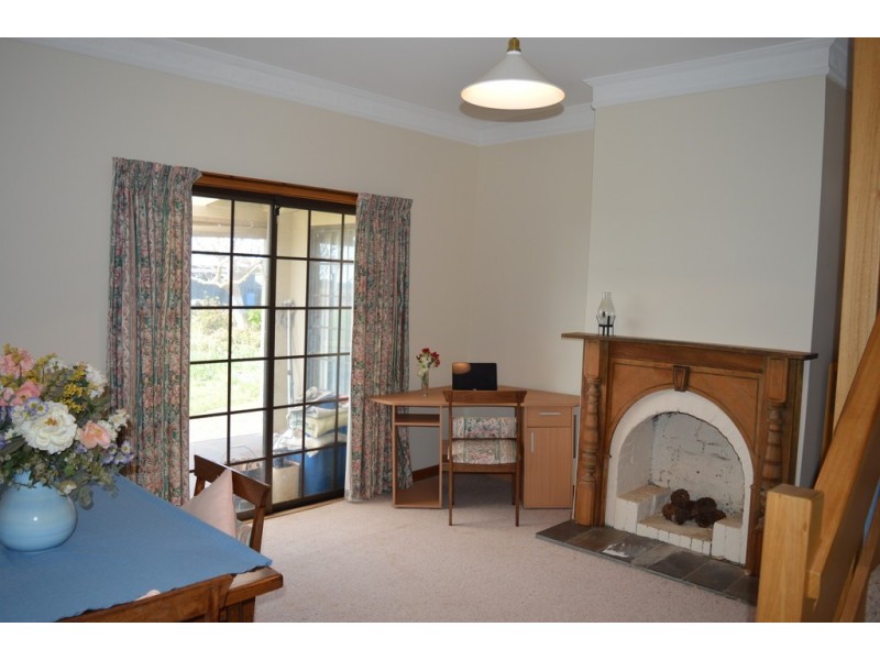 144 Baulds Road, Table Cape TAS 7325