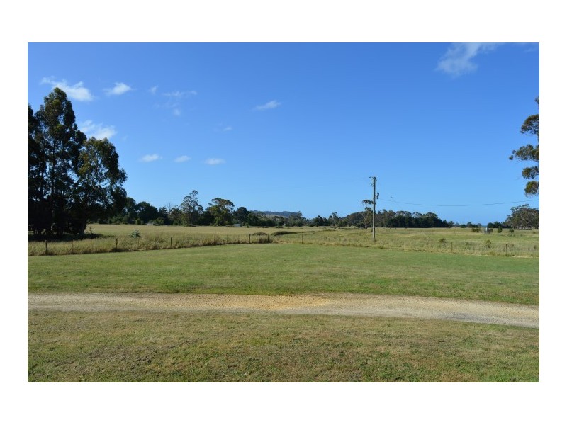 27 Lennah Drive, Wynyard TAS 7325