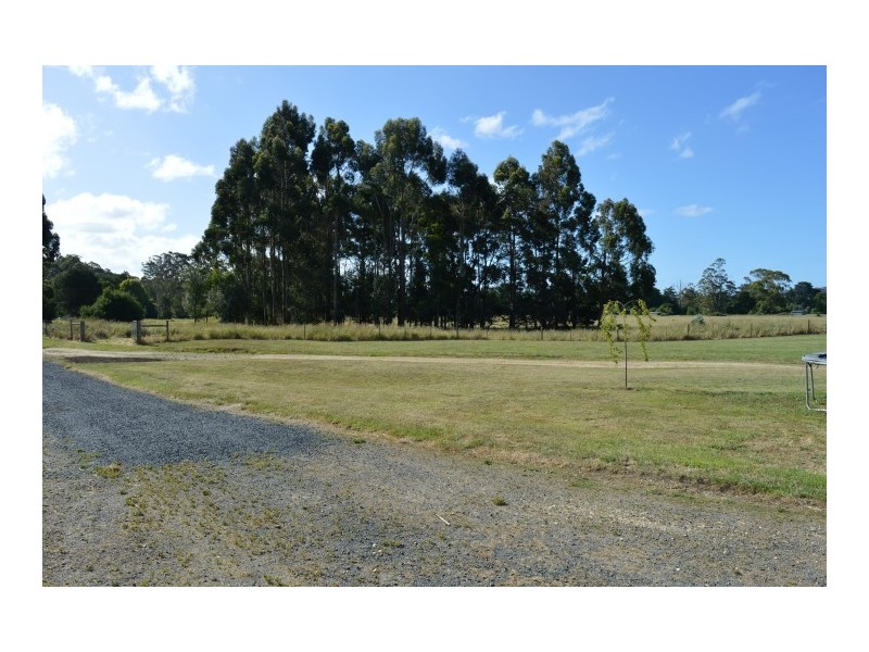 27 Lennah Drive, Wynyard TAS 7325