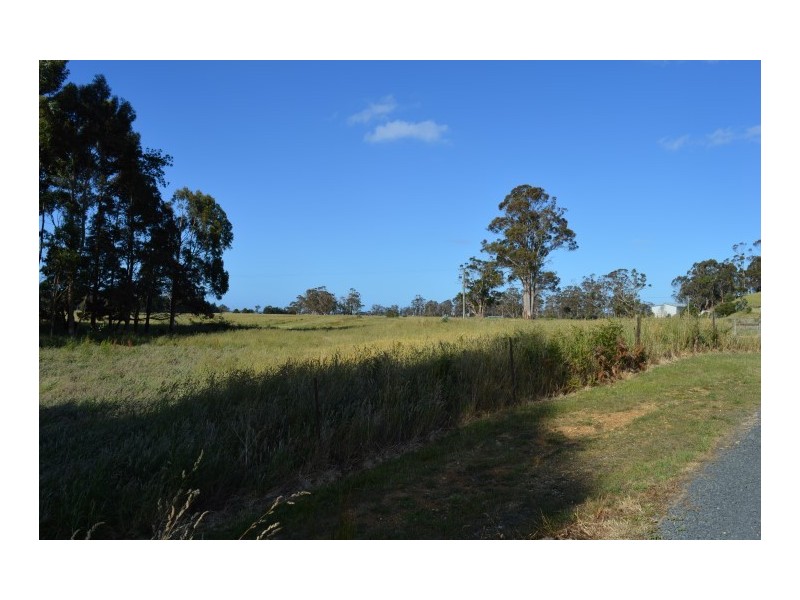 27 Lennah Drive, Wynyard TAS 7325