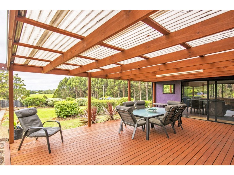 394 Preolenna Road, Flowerdale TAS 7325