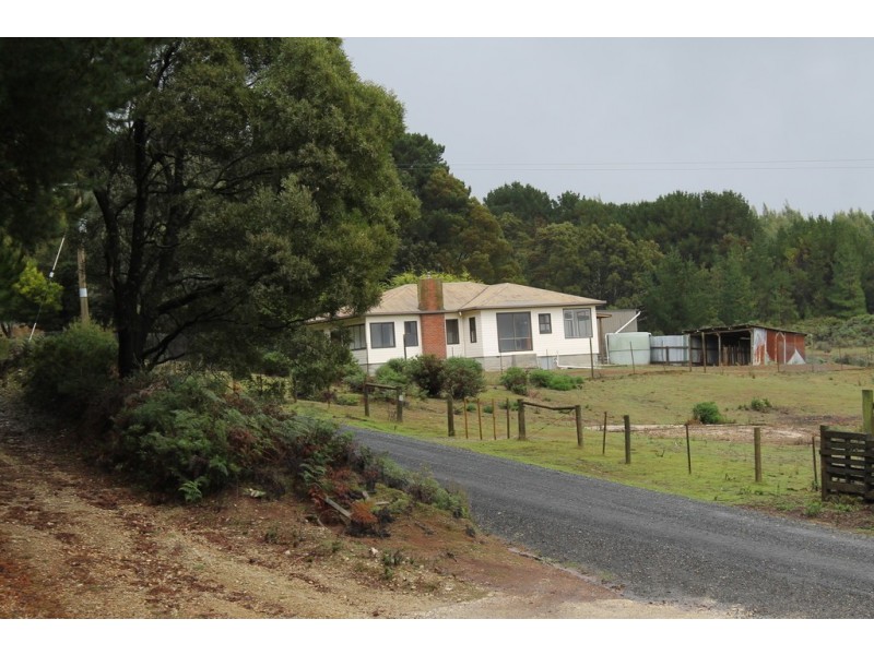228 Coalmine Road, Preolenna TAS 7325