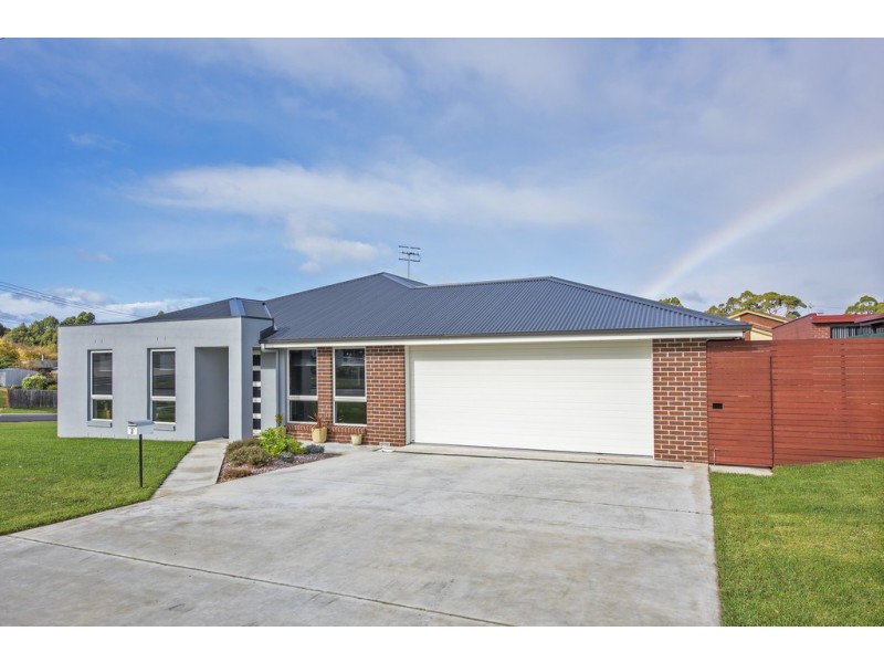 3 Old Cam Road, Somerset TAS 7322