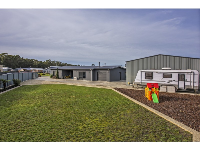 32 Katelyn Drive, Wynyard TAS 7325