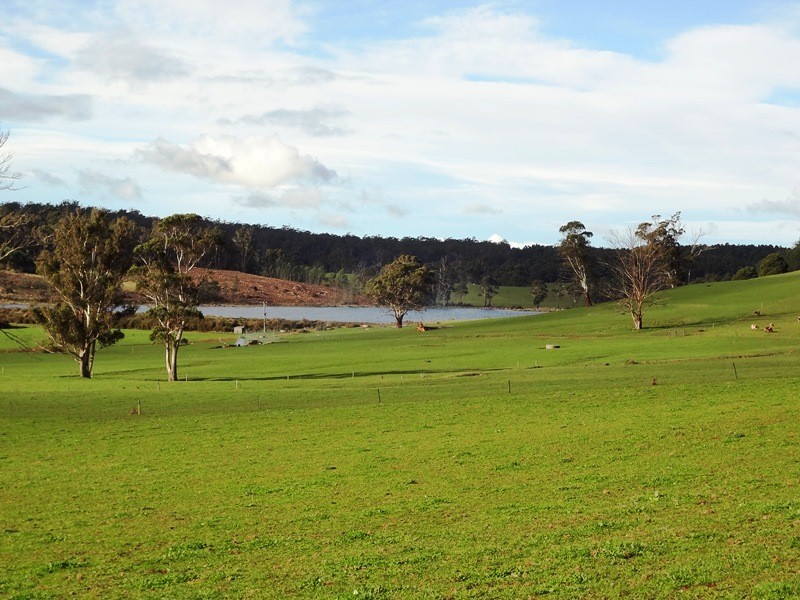 14454 Highland Lakes Road, Deloraine TAS 7304
