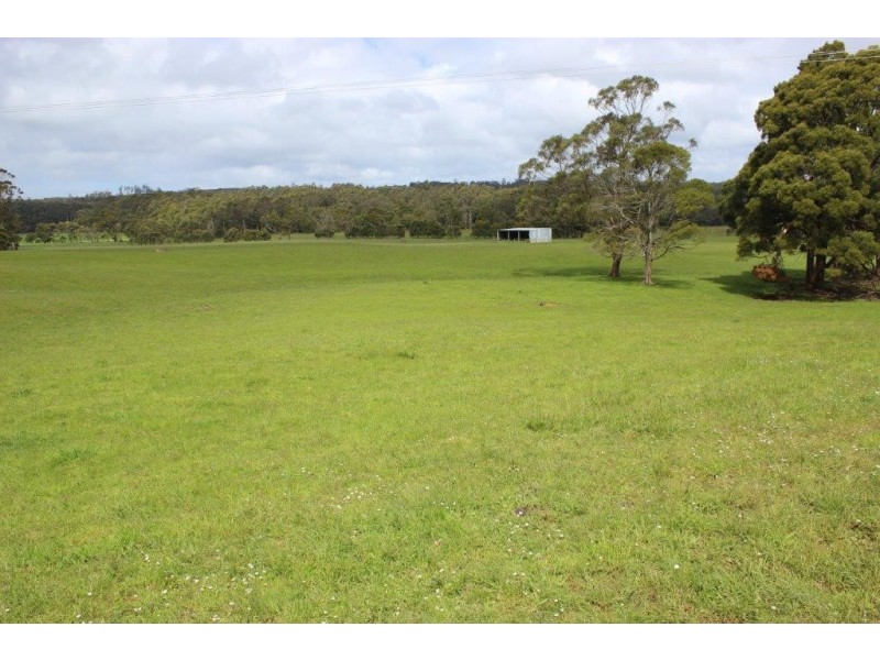 25094 Bass Highway, Brittons Swamp TAS 7330
