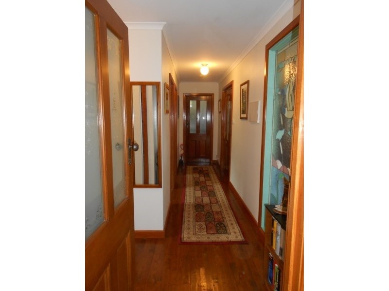 125 The Esplanade, Naracoopa TAS 7256