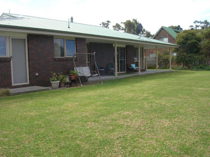 8 Blackwood Court, Ansons Bay TAS 7216