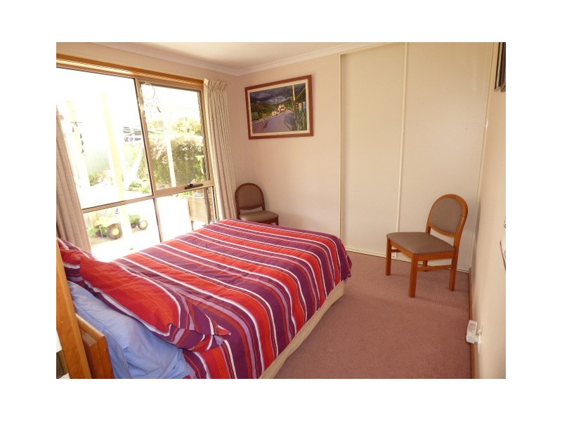 8 Blackwood Court, Ansons Bay TAS 7216