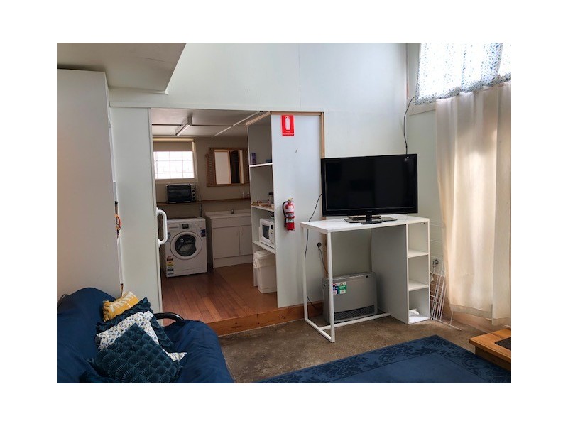 15 Main Street, Currie TAS 7256
