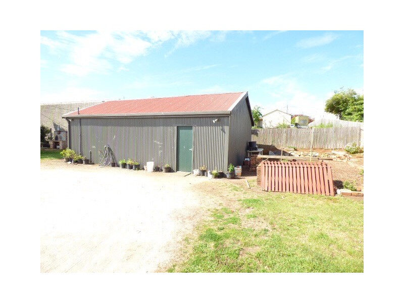 9 Ellenor Street, Scottsdale TAS 7260