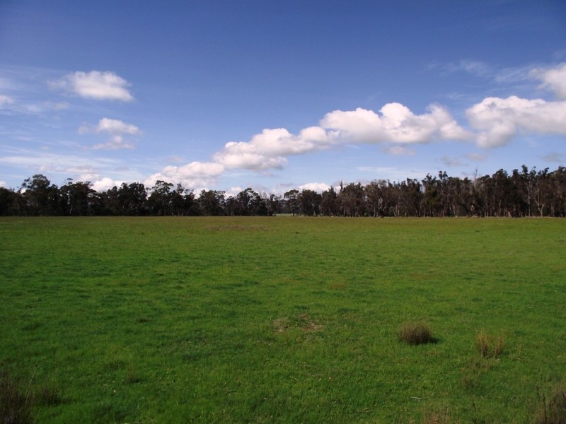 13790 and 13846 Midland Highway “Fairfield” and “The Bend”, Epping Forest TAS 7211
