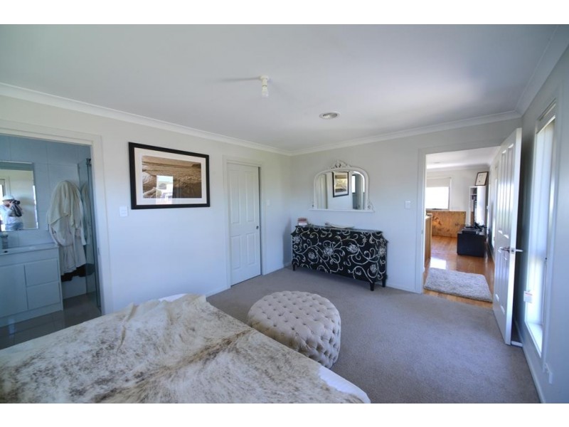 2 Edwardes Street, Stanley TAS 7331