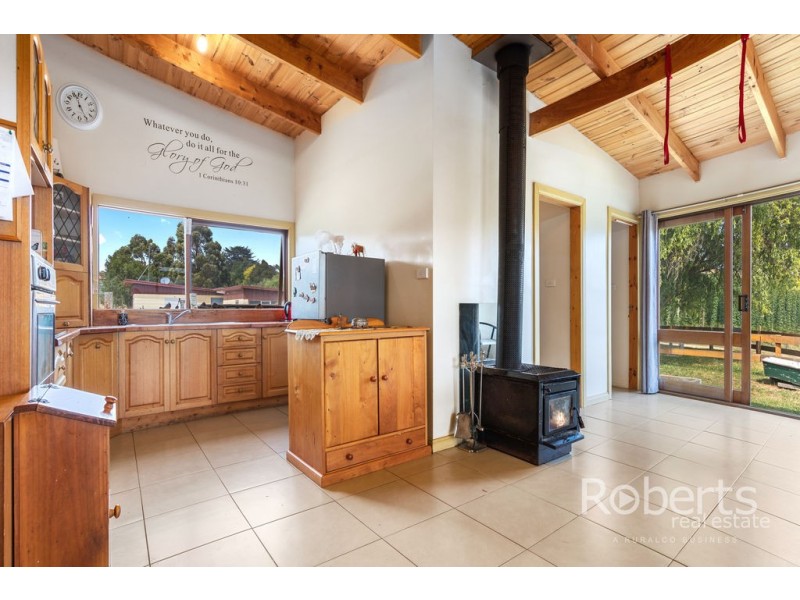 17 Stoke Street, Branxholm TAS 7261