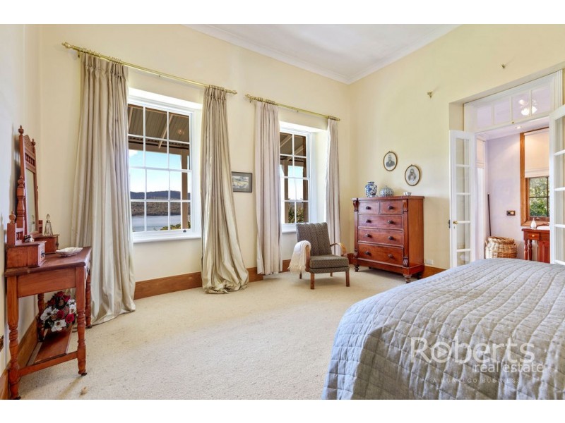 57 West Bay Road, Rowella TAS 7270