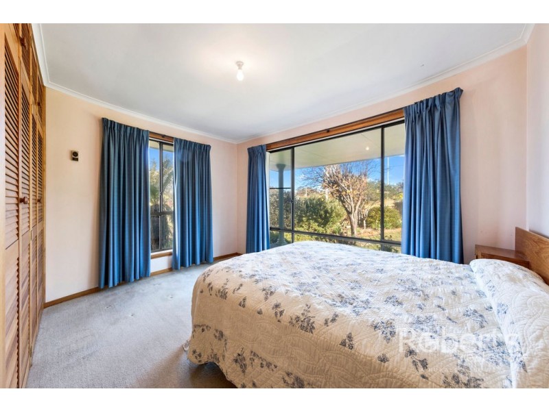 1 Bridview Place, Bridport TAS 7262
