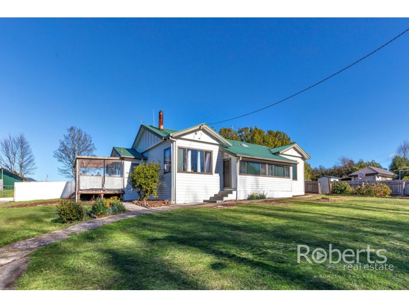 8 Main Street, Ringarooma TAS 7263