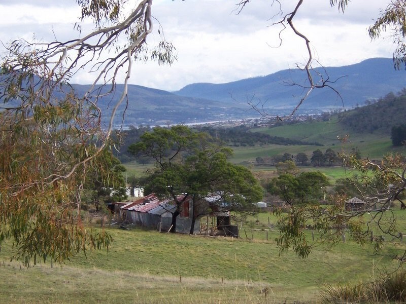 **** Oak Farm, 500 Baskerville Road, Old Beach TAS 7017