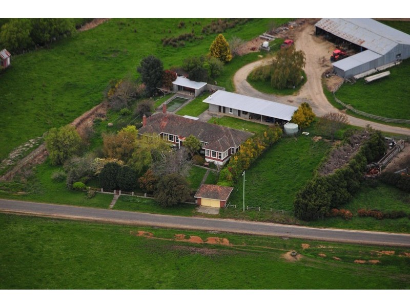 “St Columba” 395 St Columba Falls Road, Pyengana TAS 7216