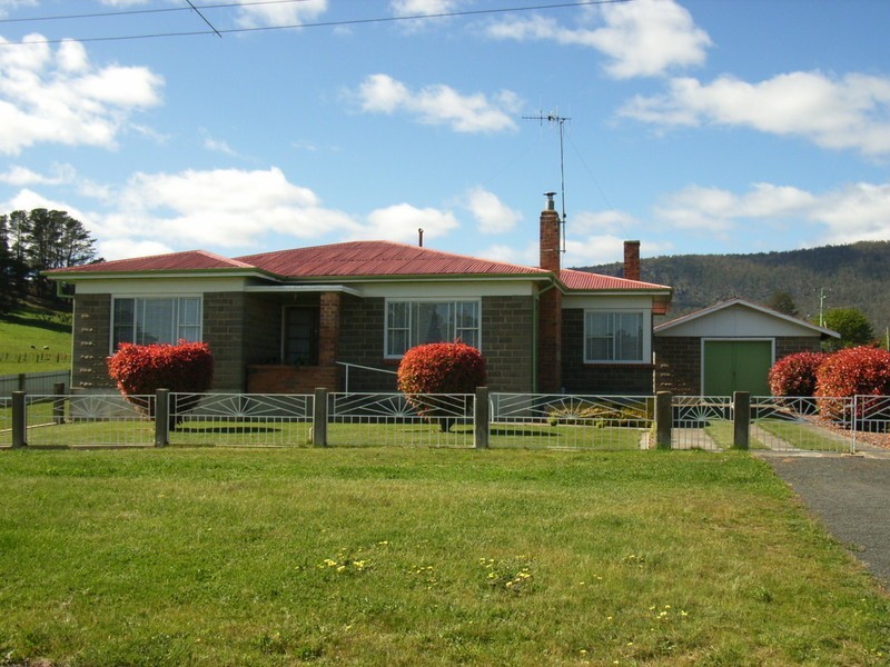 Cnr Grant and Legge Streets, Fingal TAS 7214