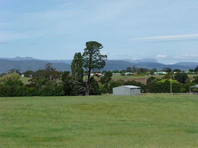 “Riverview” 84 Trafalgar Lane, Evandale TAS 7212