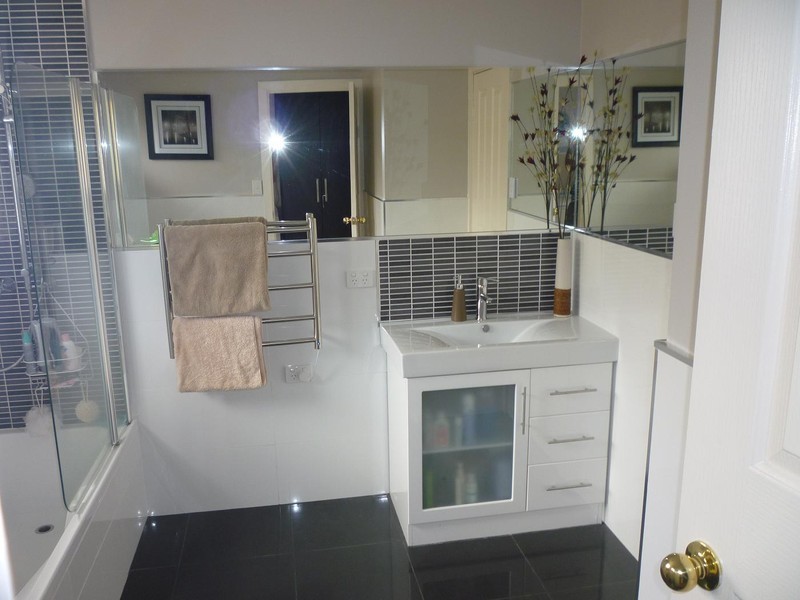 48 Swan Drive, Swan Bay TAS 7252