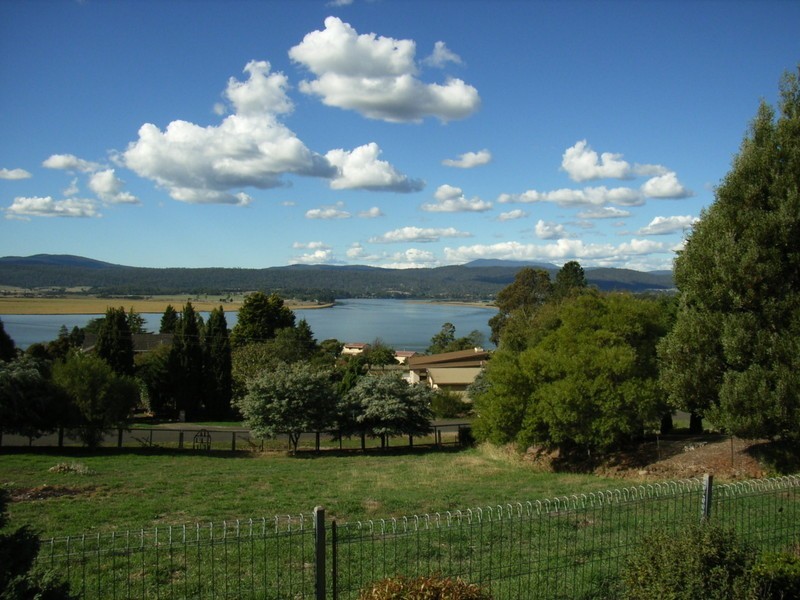 11 Upper McEwans Road, Rosevears TAS 7277