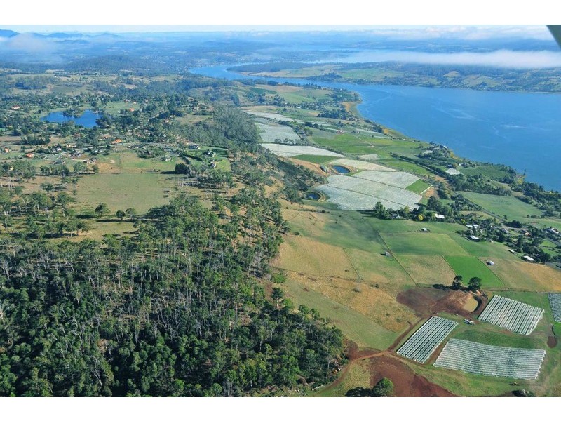 11 Upper McEwans Road, Rosevears TAS 7277