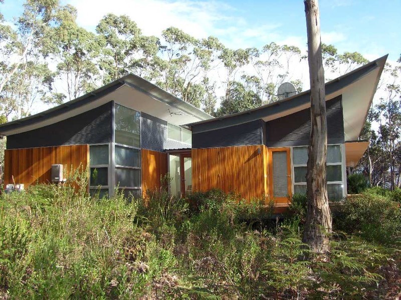 “Walla Womba” Sharps and Lighthouse Road, Bruny Island TAS 7150