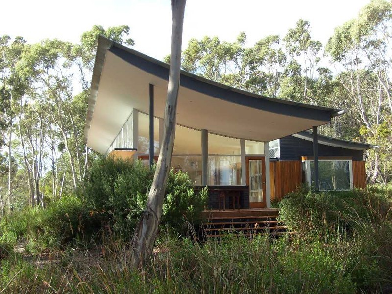 “Walla Womba” Sharps and Lighthouse Road, Bruny Island TAS 7150