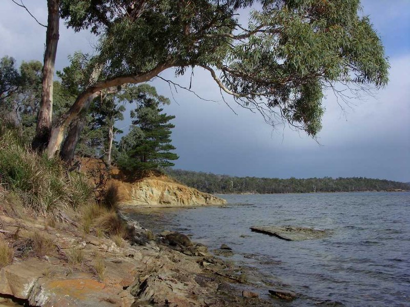 “Walla Womba” Sharps and Lighthouse Road, Bruny Island TAS 7150