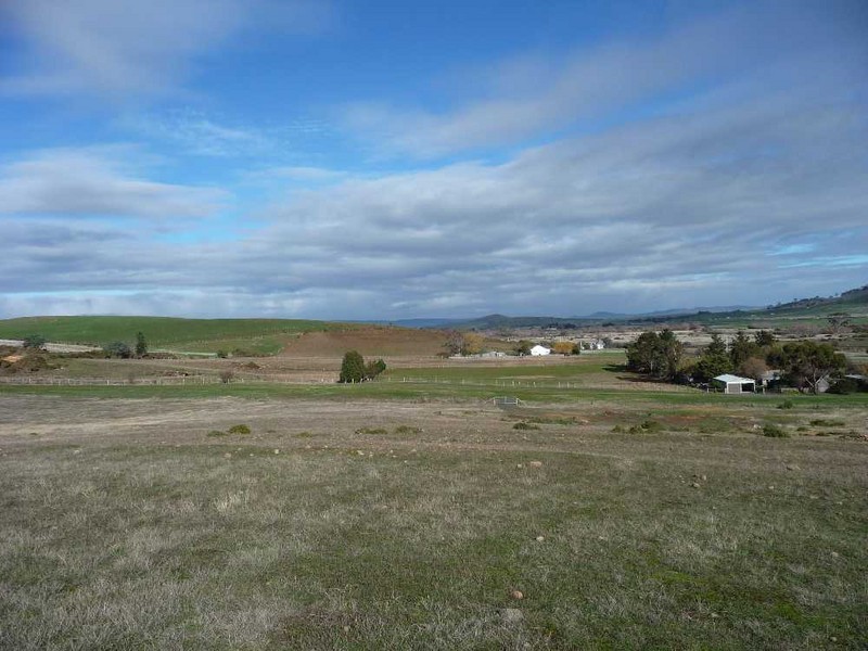 Lots 3 and 4 Park and Wellington Street, Ross TAS 7209