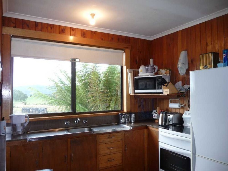 33317 Tasman Highway, Legerwood TAS 7263