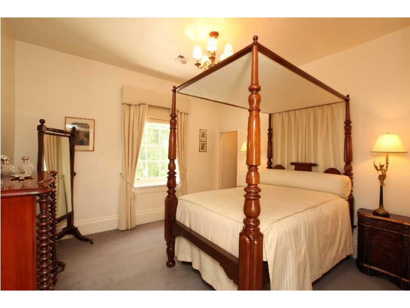 6 East Street, Carrick TAS 7291