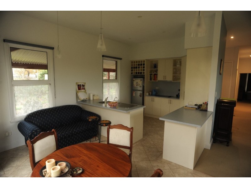 25 High Street, Evandale TAS 7212