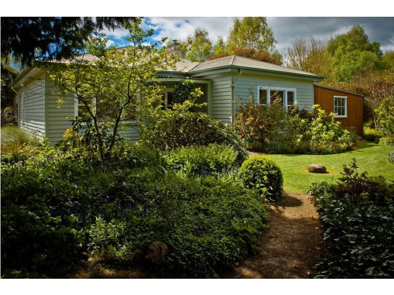 80 Den Road, Mole Creek TAS 7304