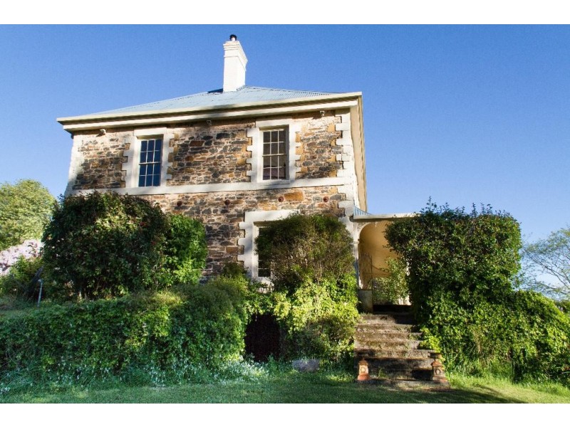5494 Bass Highway, Elizabeth Town TAS 7304