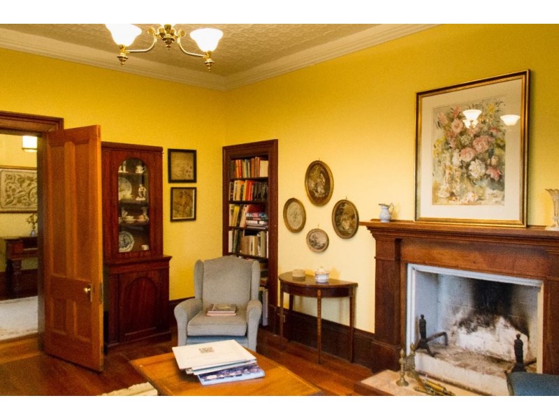 5494 Bass Highway, Elizabeth Town TAS 7304