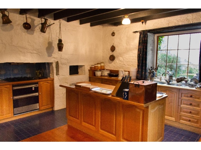 5494 Bass Highway, Elizabeth Town TAS 7304