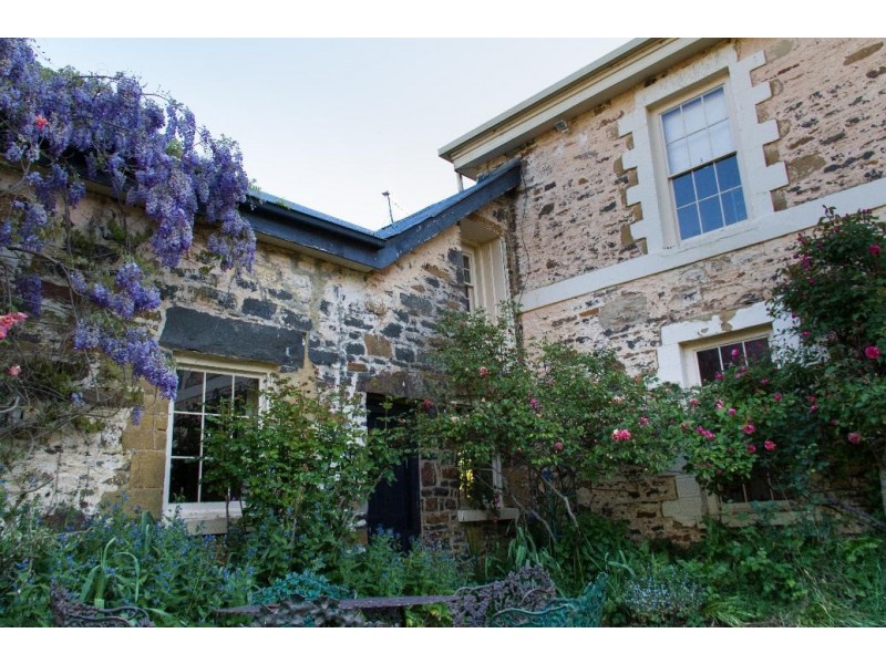 5494 Bass Highway, Elizabeth Town TAS 7304