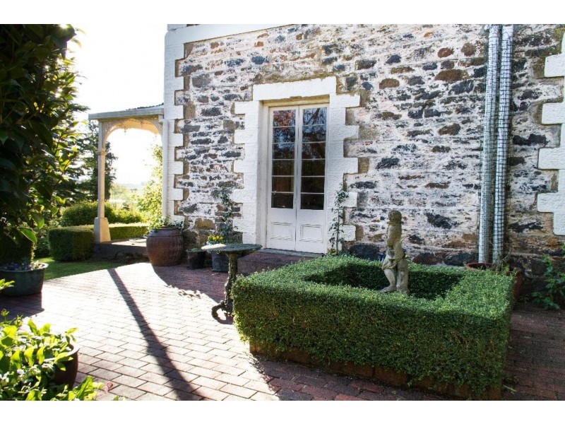 5494 Bass Highway, Elizabeth Town TAS 7304
