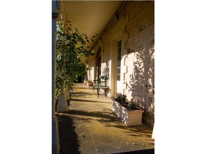 5494 Bass Highway, Elizabeth Town TAS 7304