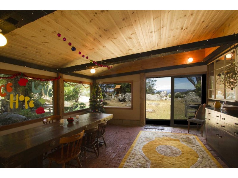 951 Mount Barrow Road, Nunamara TAS 7259