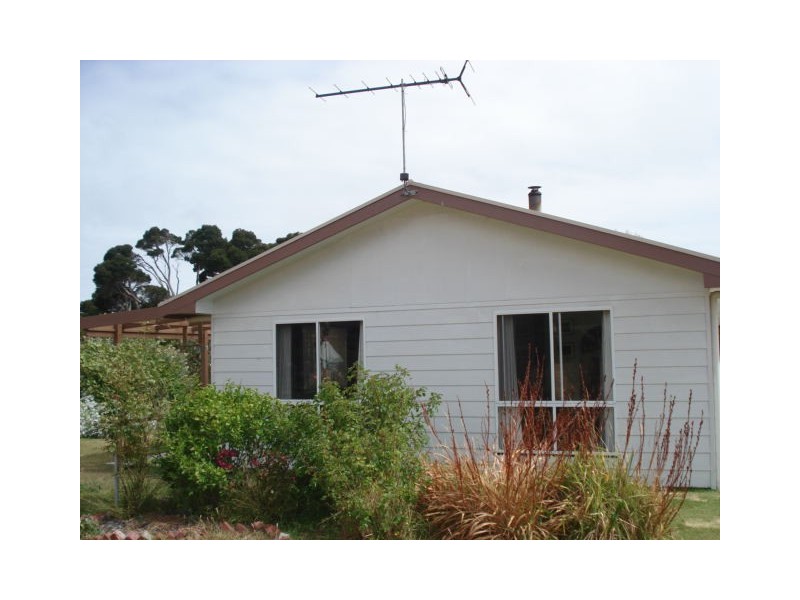 105 Fraser Road, Currie, King Island TAS 7256