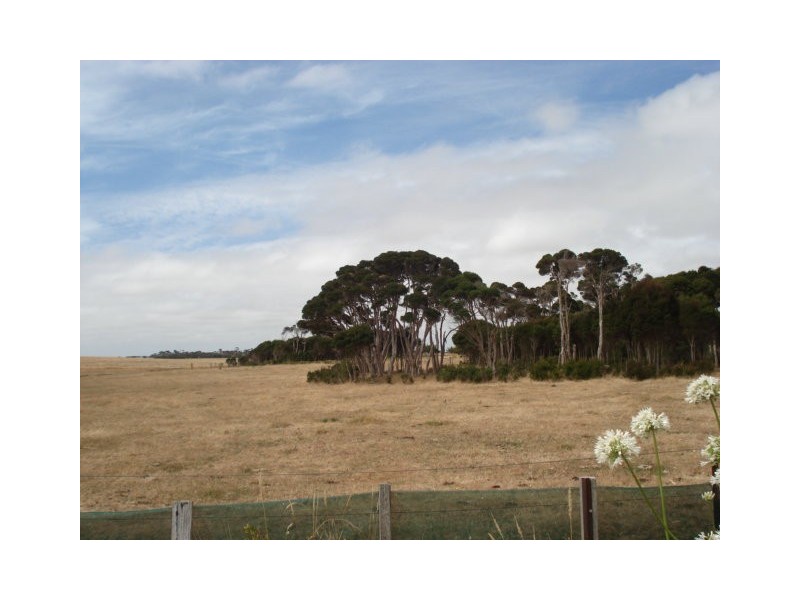 105 Fraser Road, Currie, King Island TAS 7256