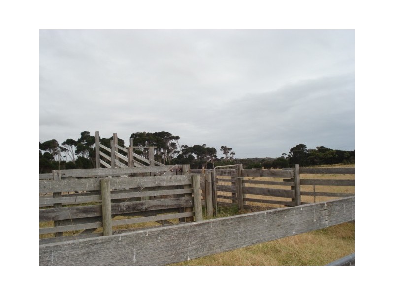 105 Fraser Road, Currie, King Island TAS 7256
