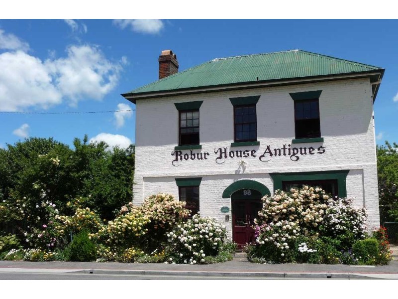 98 Main Road, Perth TAS 7300