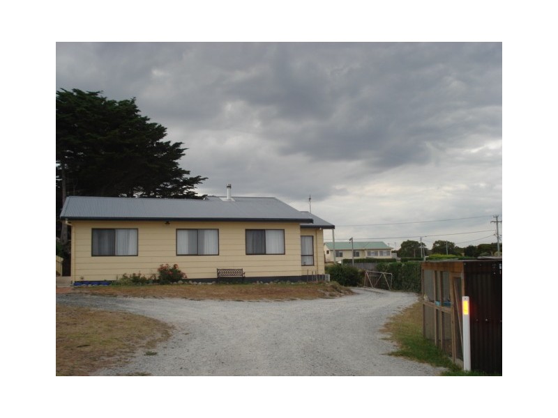 65 Main Street, Currie, King Island TAS 7256