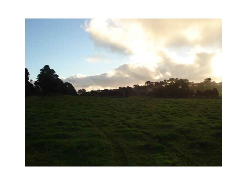. Grassy Road, Lymwood, King Island TAS 7256