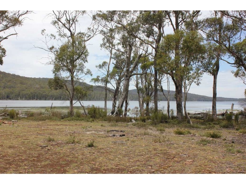 . Lake Road, Lake Leake TAS 7210